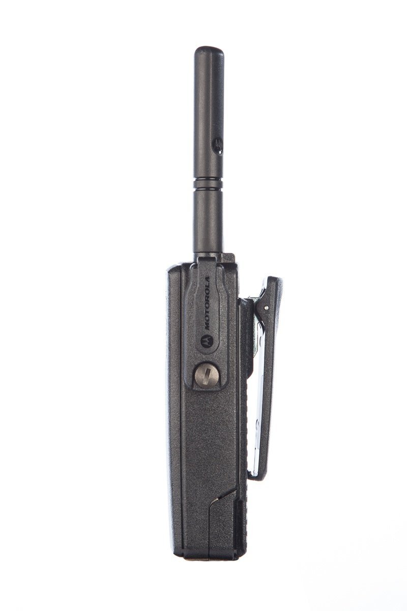Motorola DP4400 Seite rechts