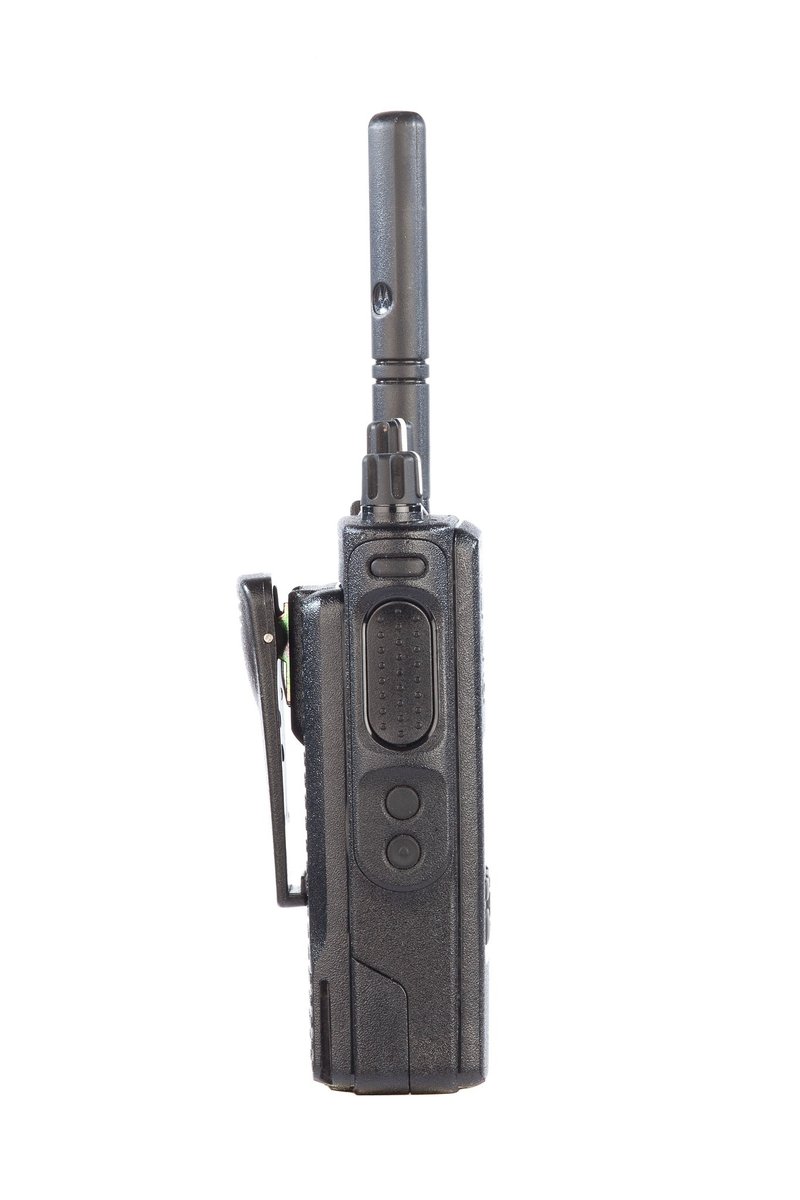Motorola DP4600e Seite links